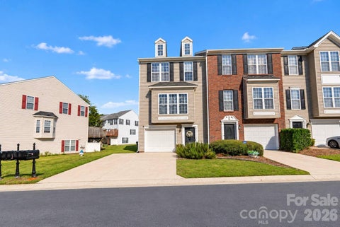 Photo of 2126 Midnight Blue Lane, Fort Mill, SC 29708 (MLS # 4426589)