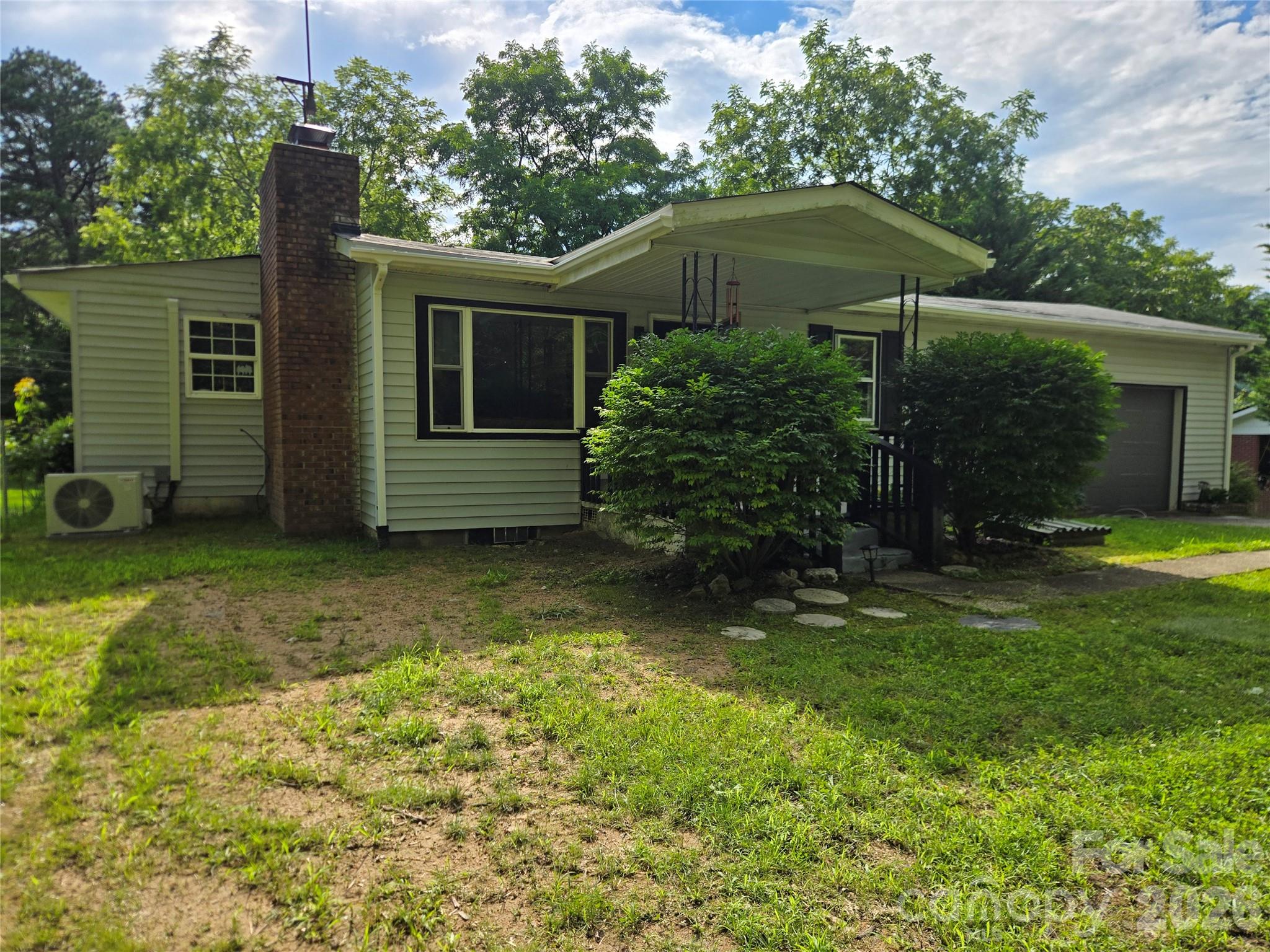 1323 Locust Grove Road