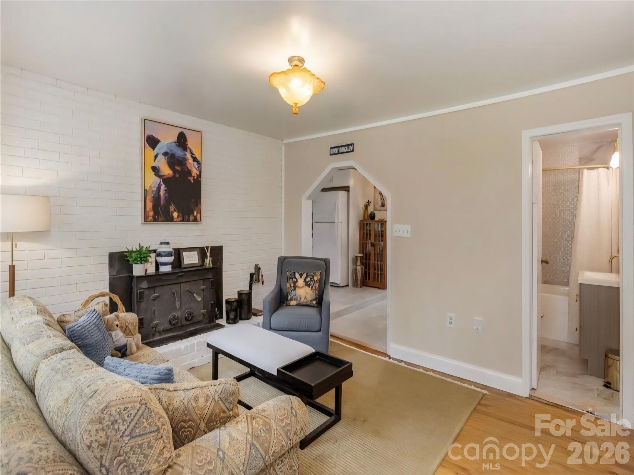 1323 Locust Grove Road