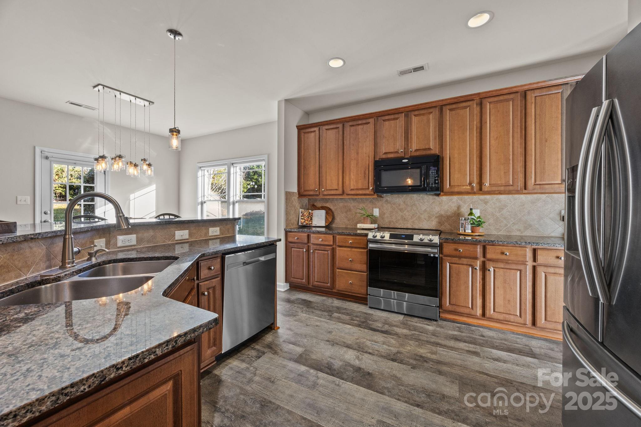 3216 Bridgewick Road