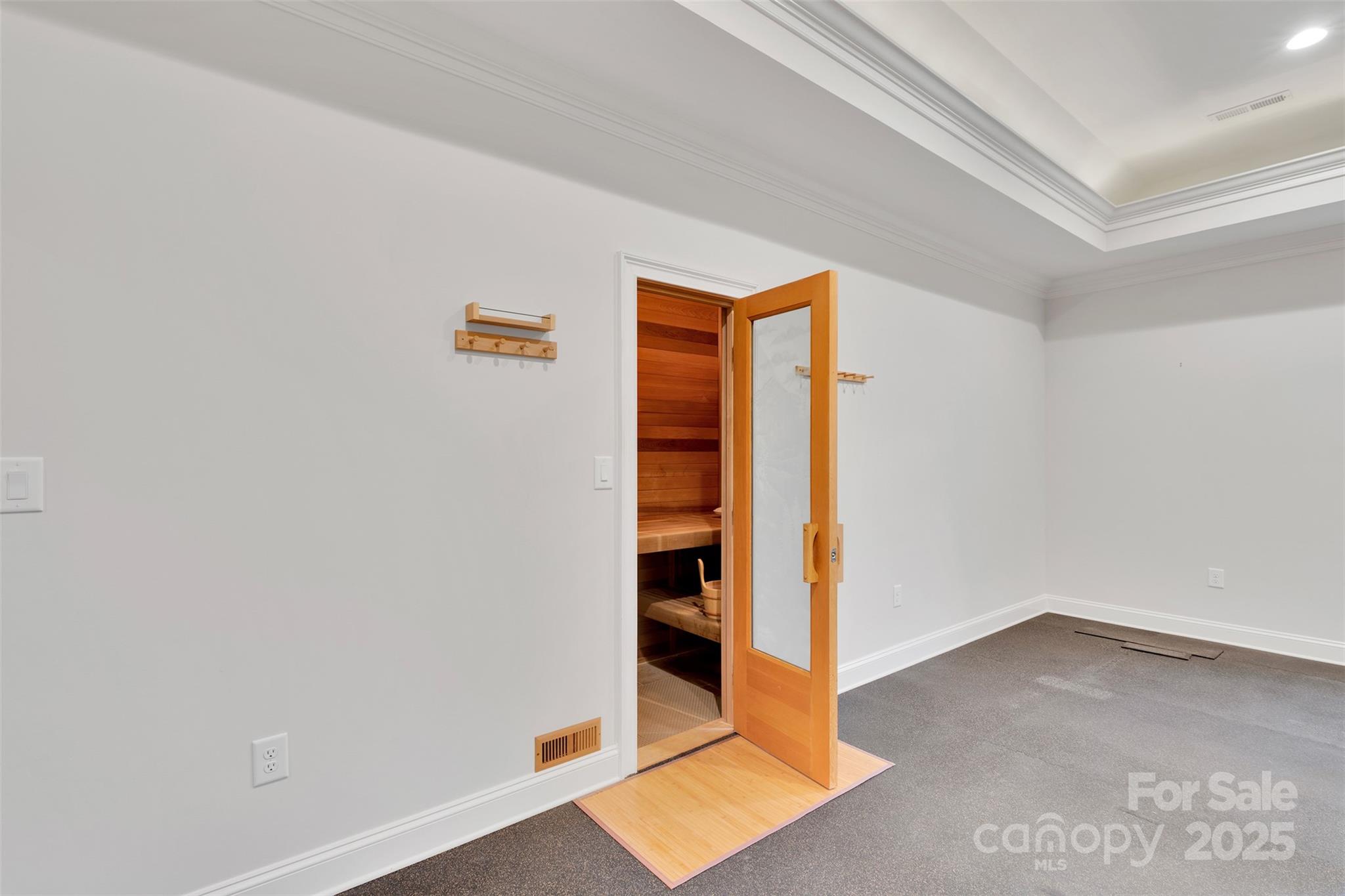 Island Forest - Residential