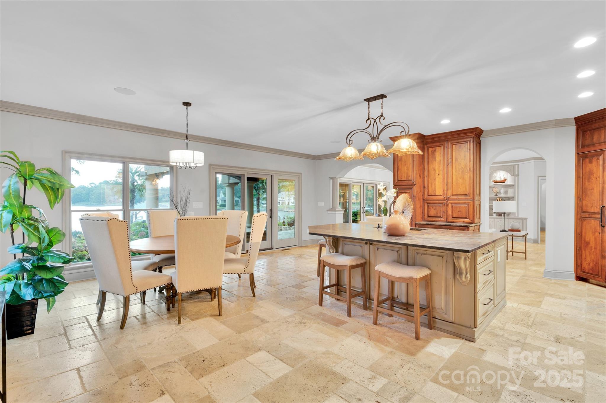 Island Forest - Residential