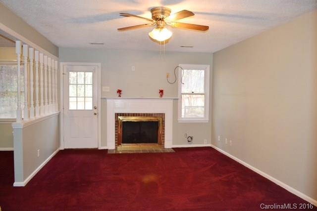 Foxwood Village - Residential