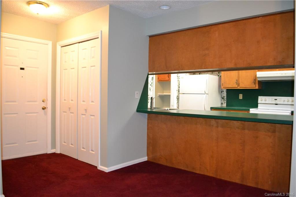 Foxwood Village - Residential