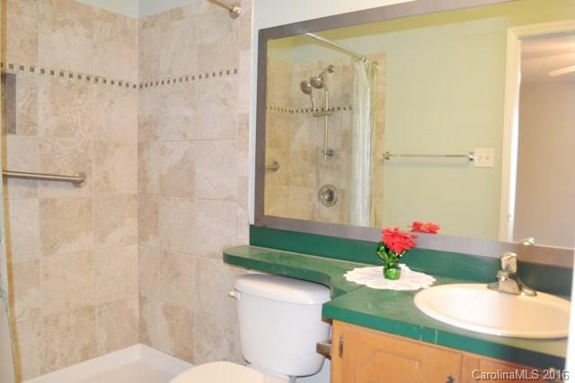 Foxwood Village - Residential