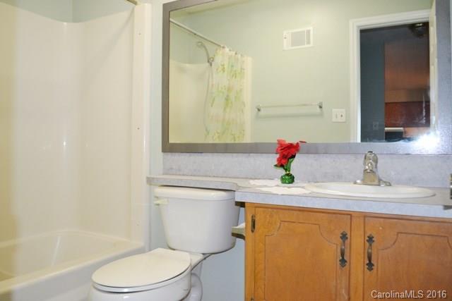 Foxwood Village - Residential