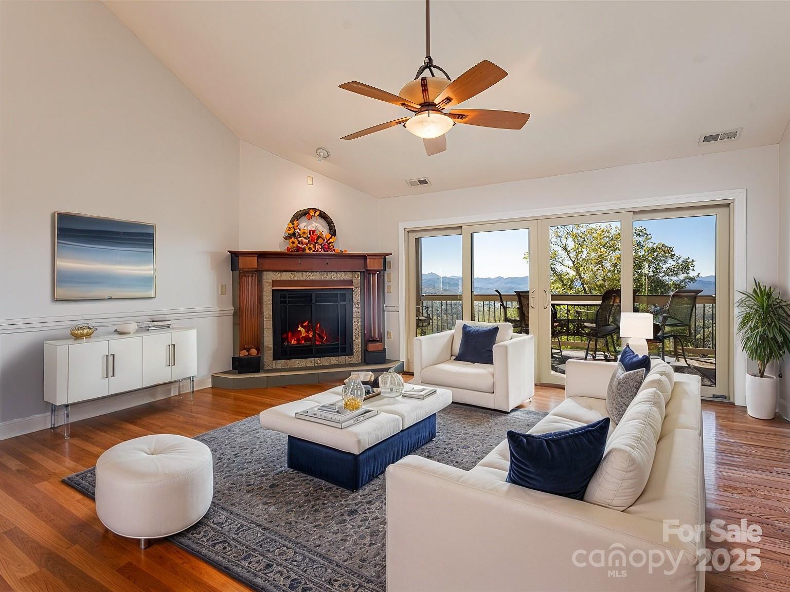 86 Distant View Drive