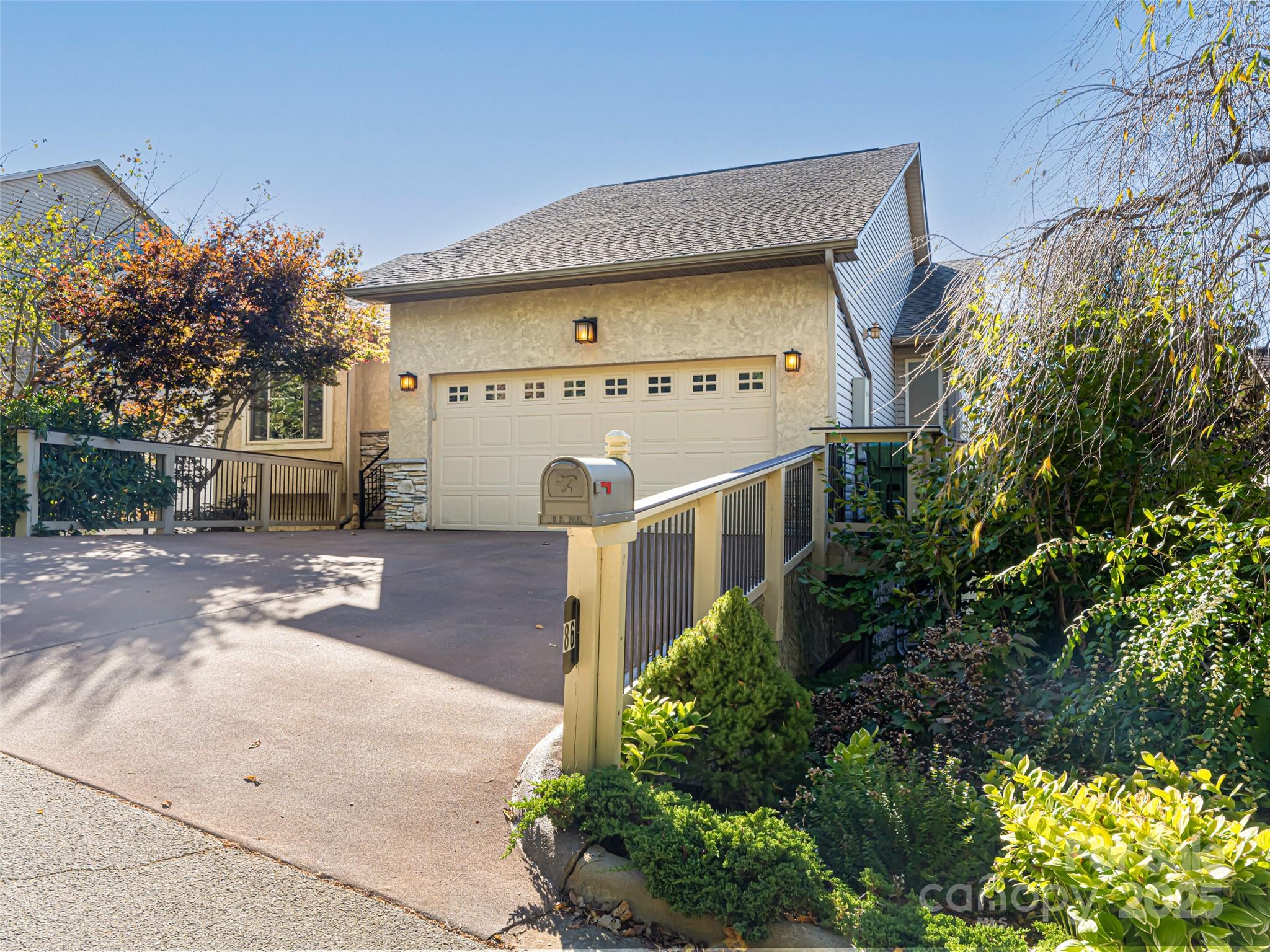 86 Distant View Drive