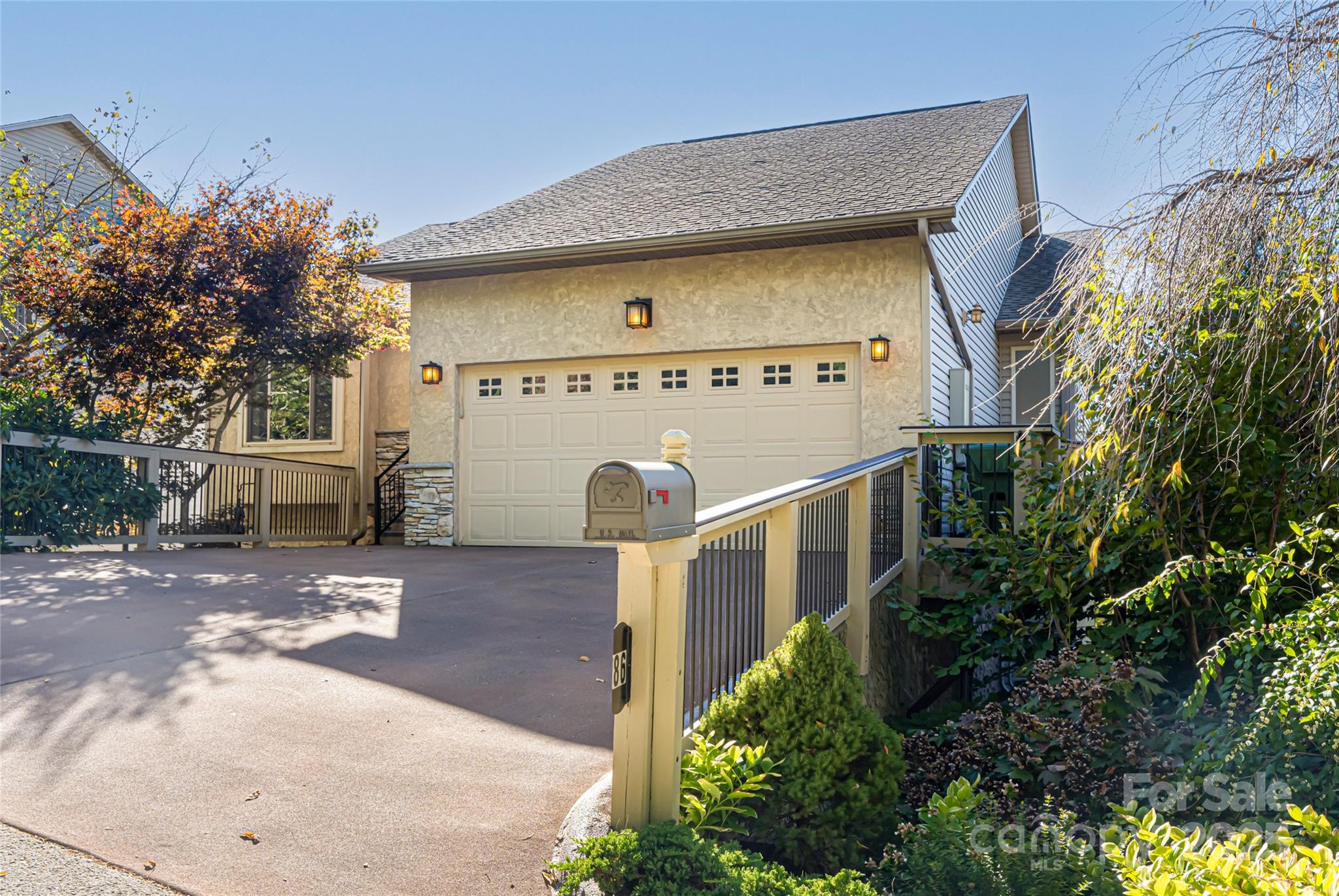 86 Distant View Drive