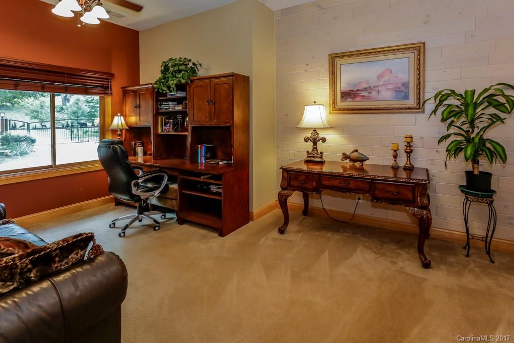 Rumbling Bald on Lake Lure - Residential