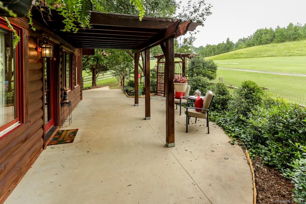 Rumbling Bald on Lake Lure - Residential