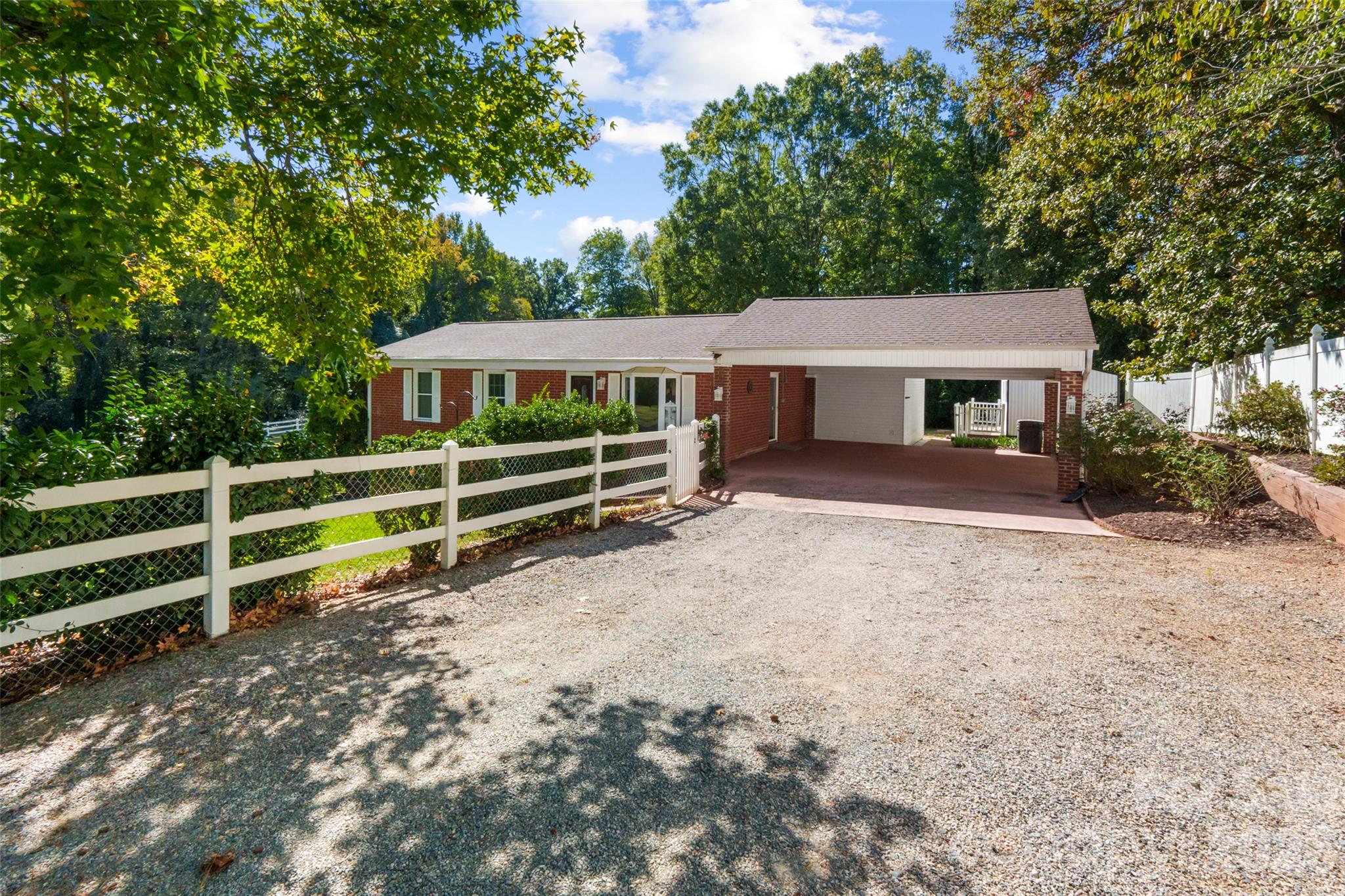 3275 Bratton Drive