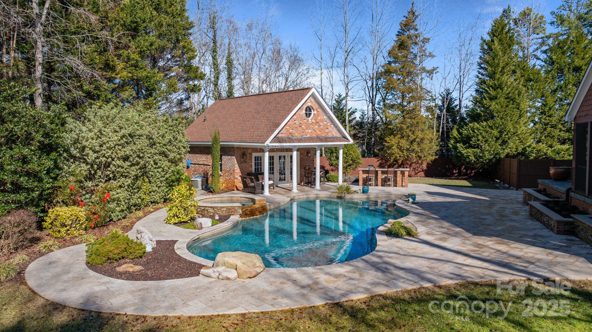 Weddington Hills - Residential