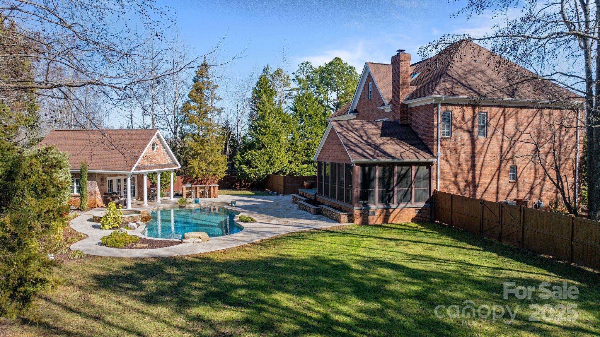 Weddington Hills - Residential