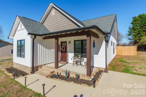 Photo of 1325 E Cannon Avenue, Albemarle, NC 28001 (MLS # 4336879)