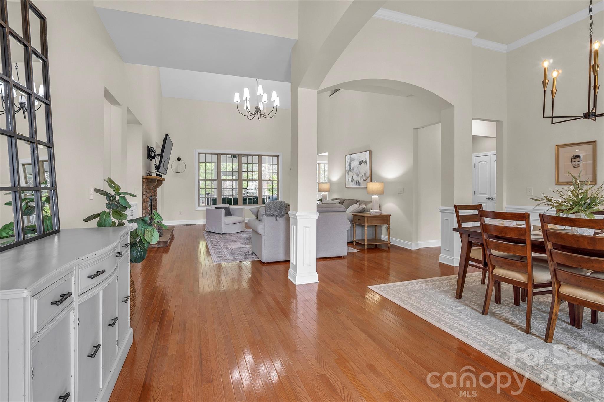 1862 White Fawn Lane