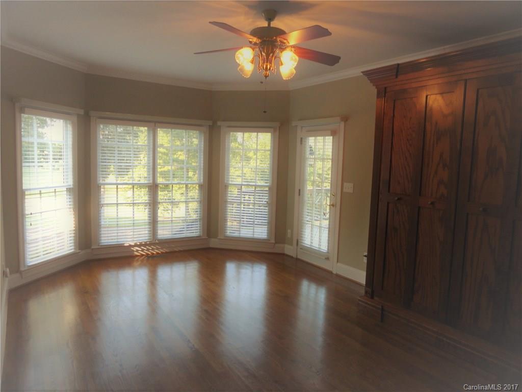 Waterford Glen - Residential