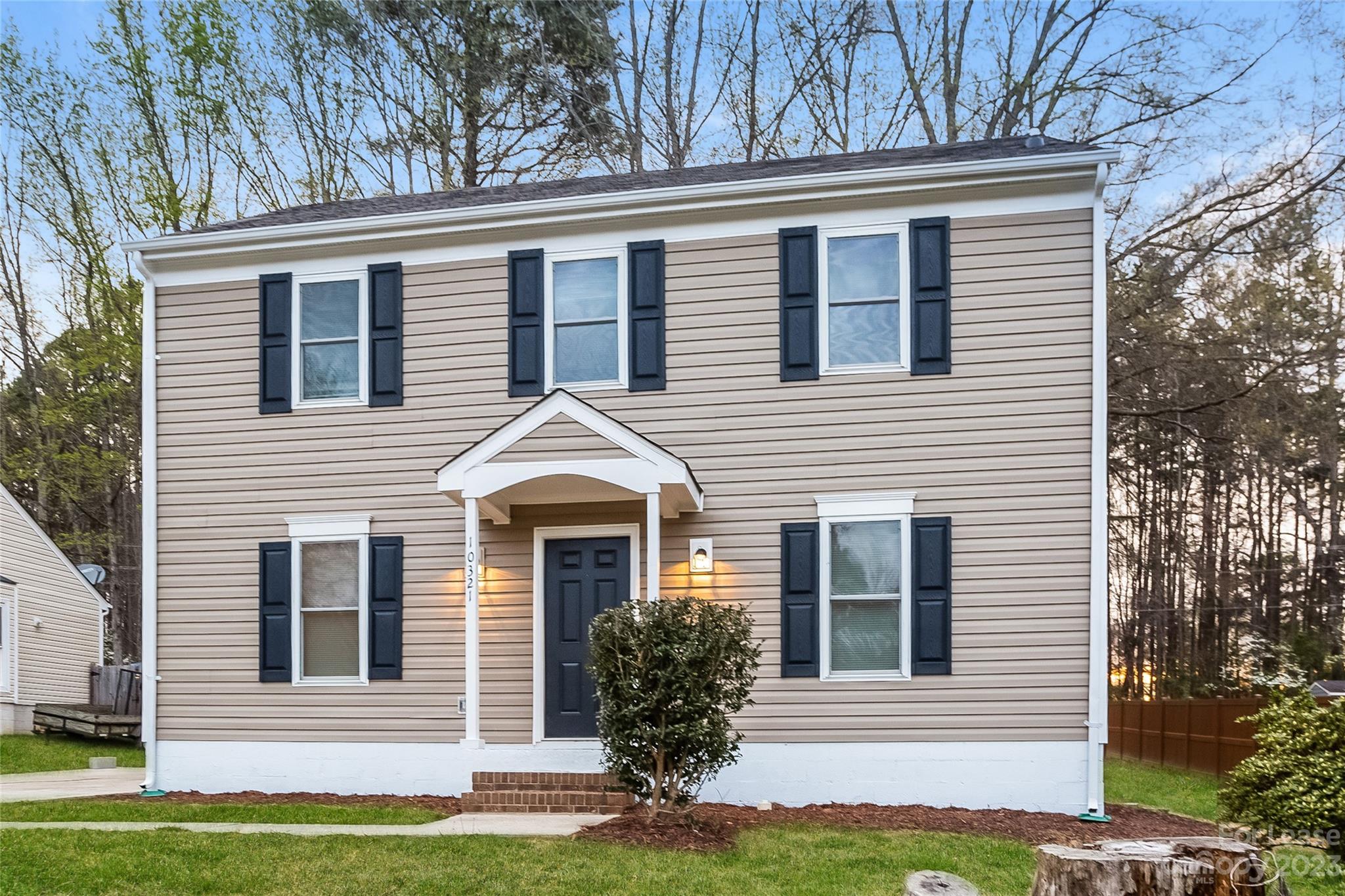 Lawyers Station - Residential Lease