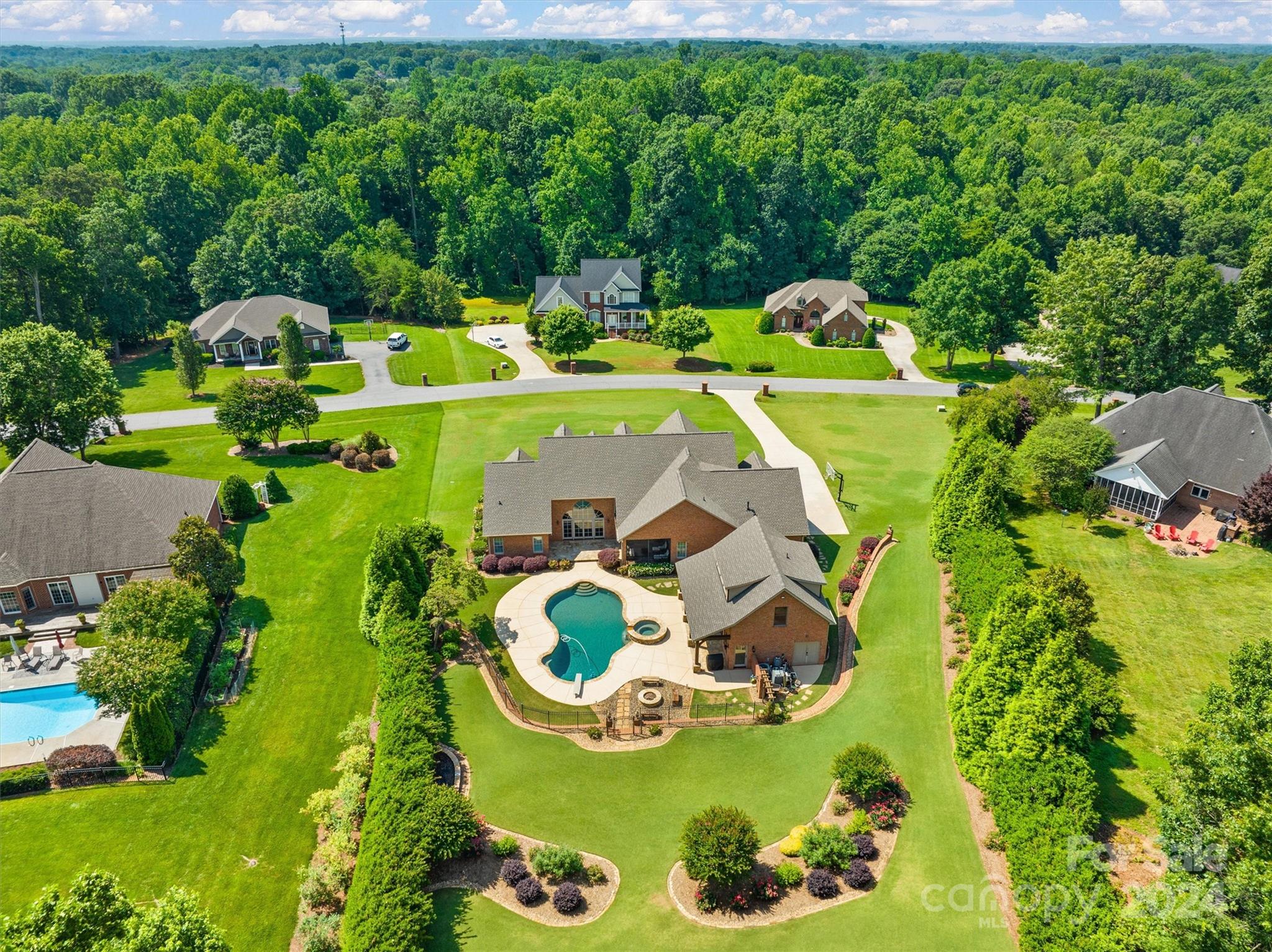 Fairway Farms - Residential