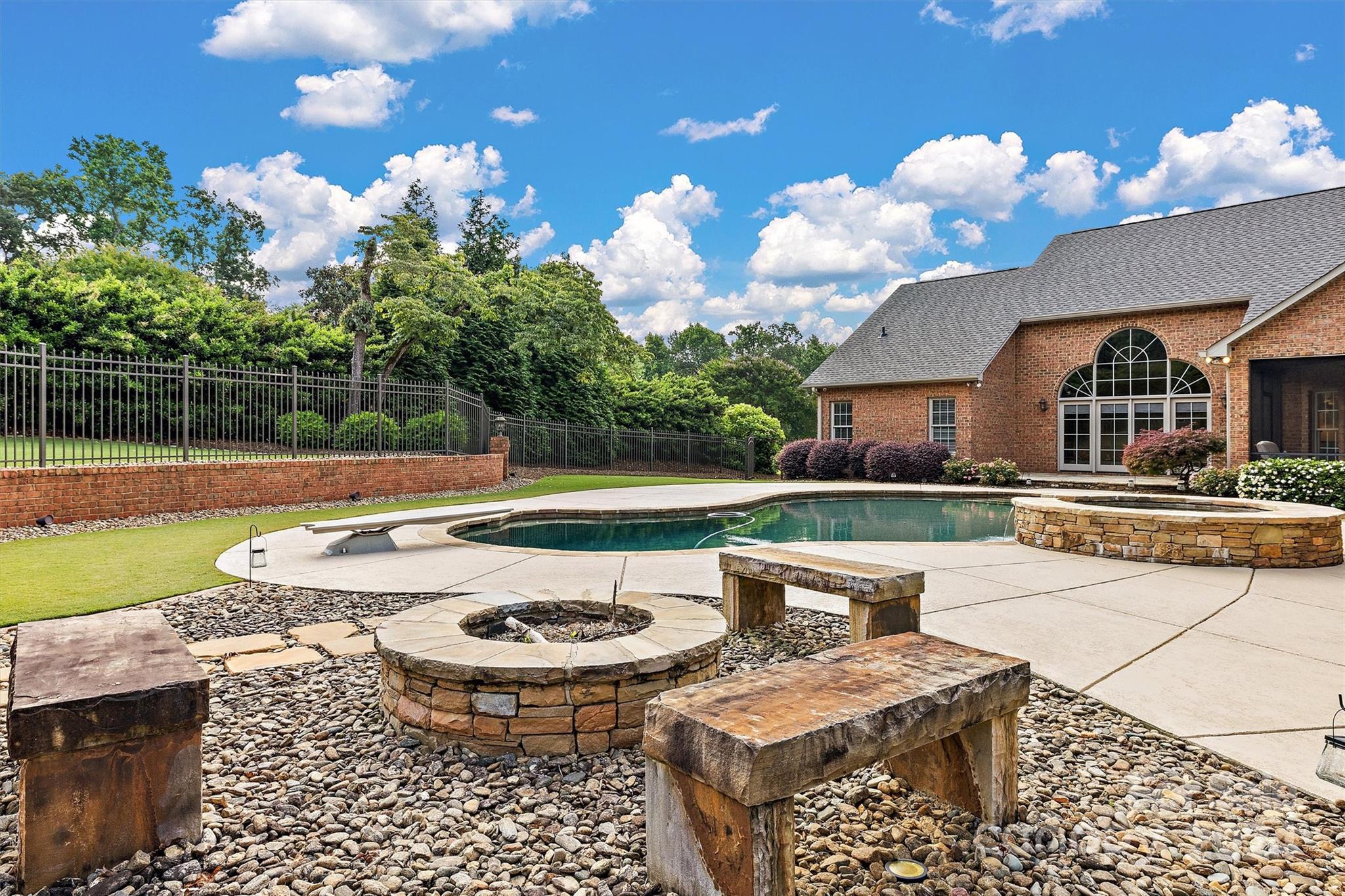 Fairway Farms - Residential