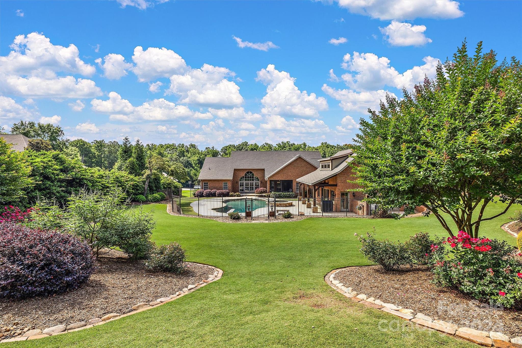 Fairway Farms - Residential