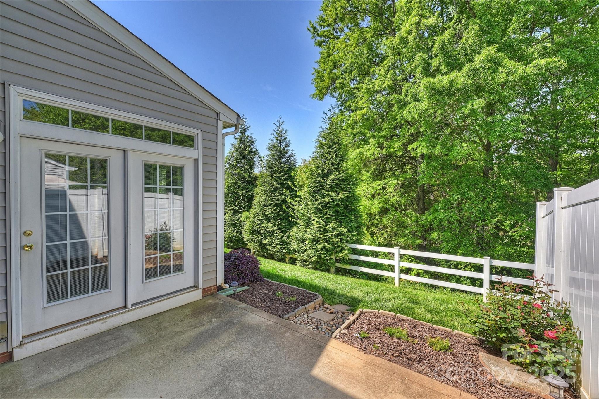 Fairway Townes - Residential