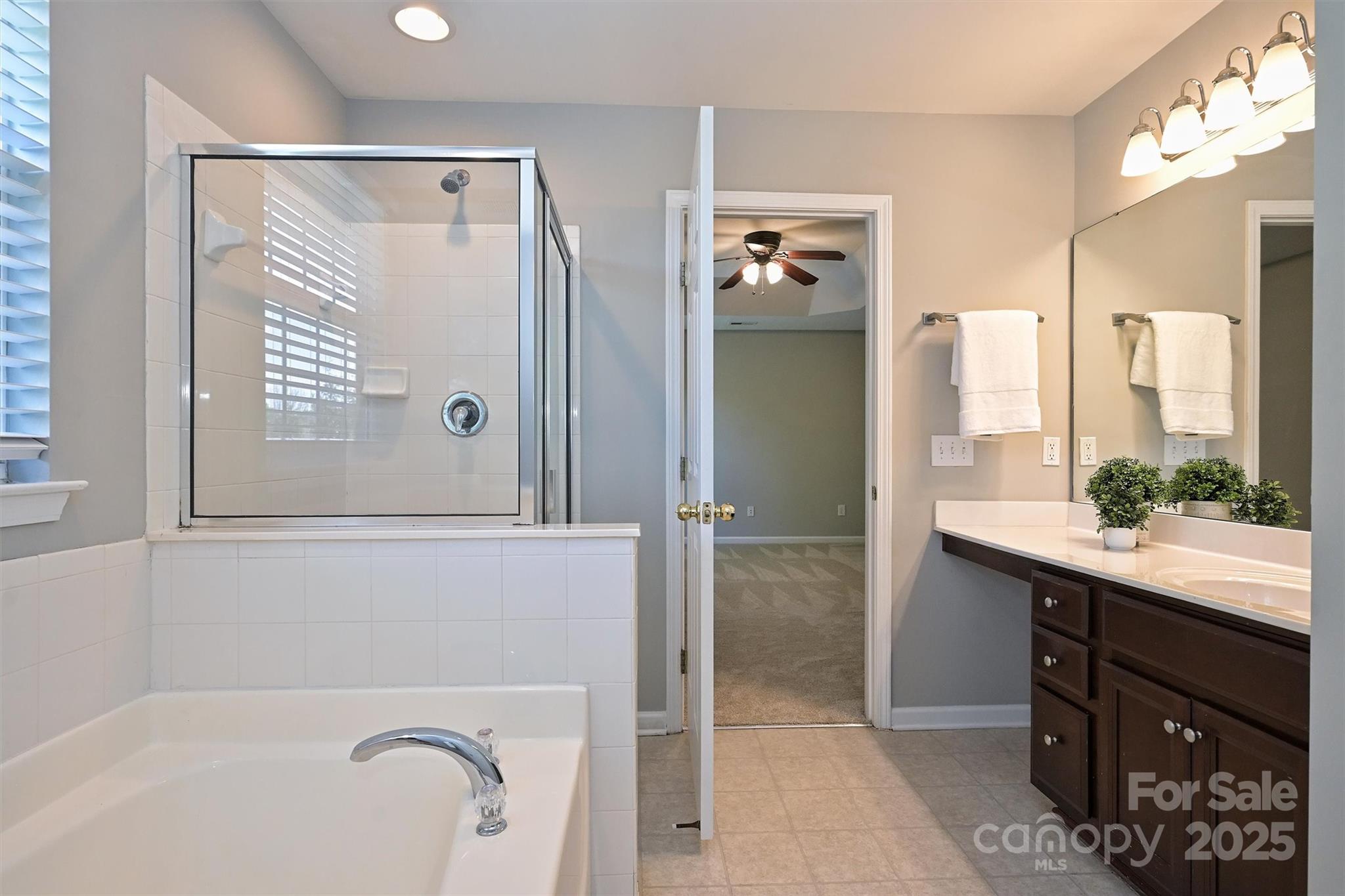 Fairway Townes - Residential