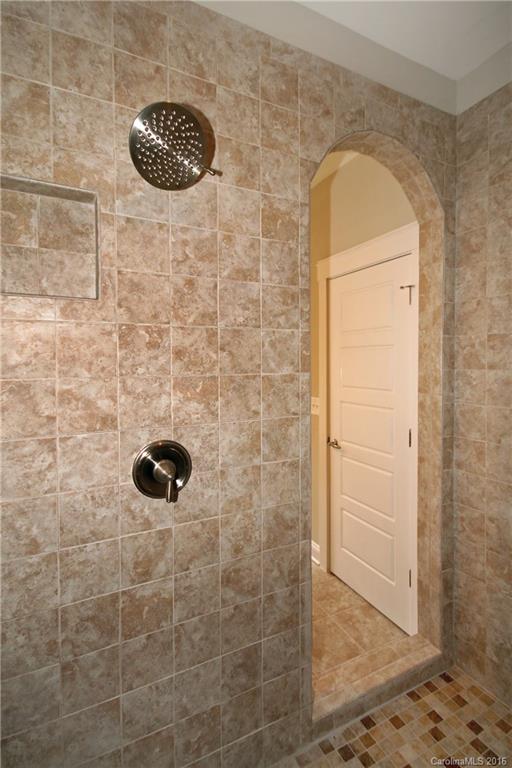 Amandine - Residential