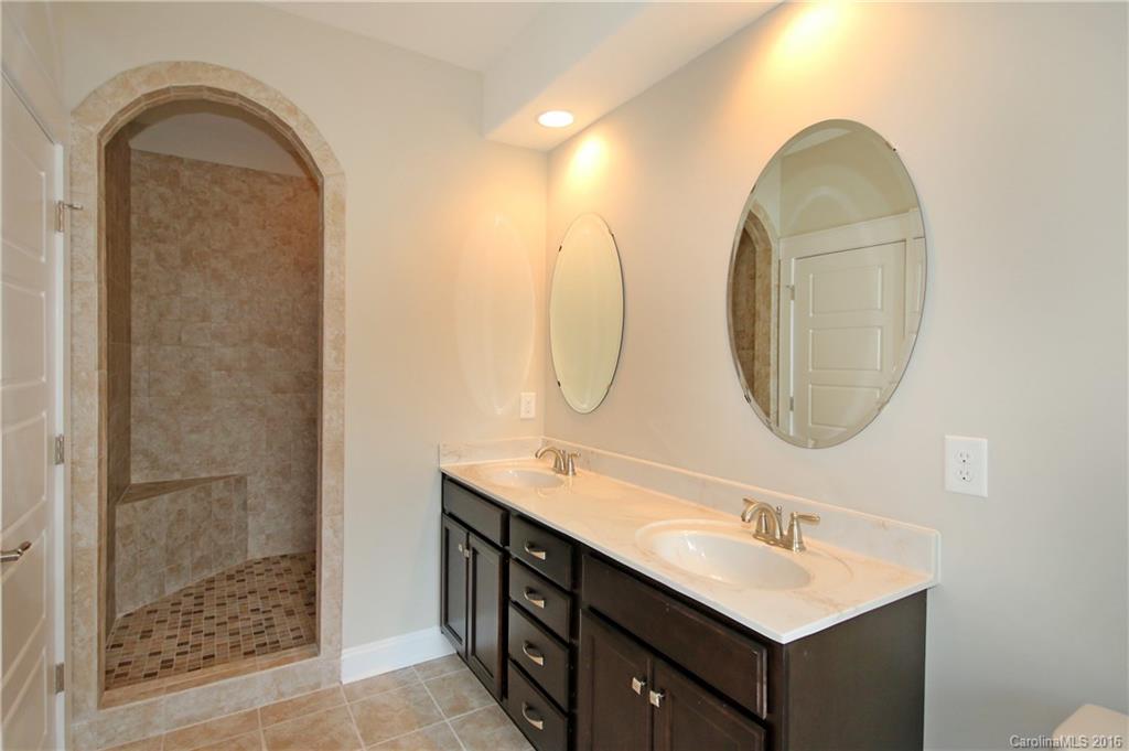 Amandine - Residential