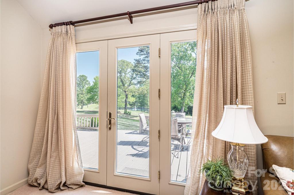 Rock Barn - Residential