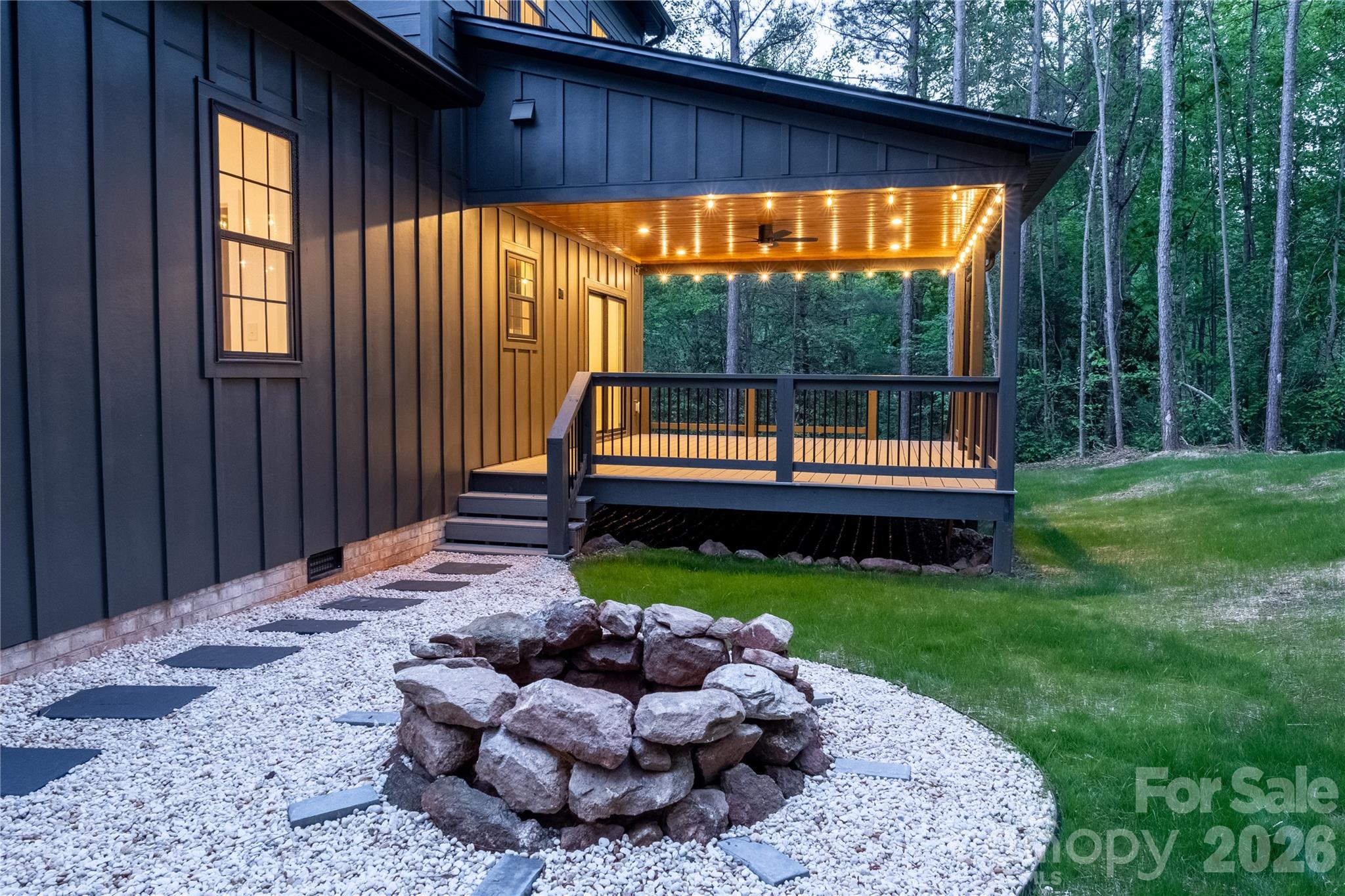 Riviera Run - Residential