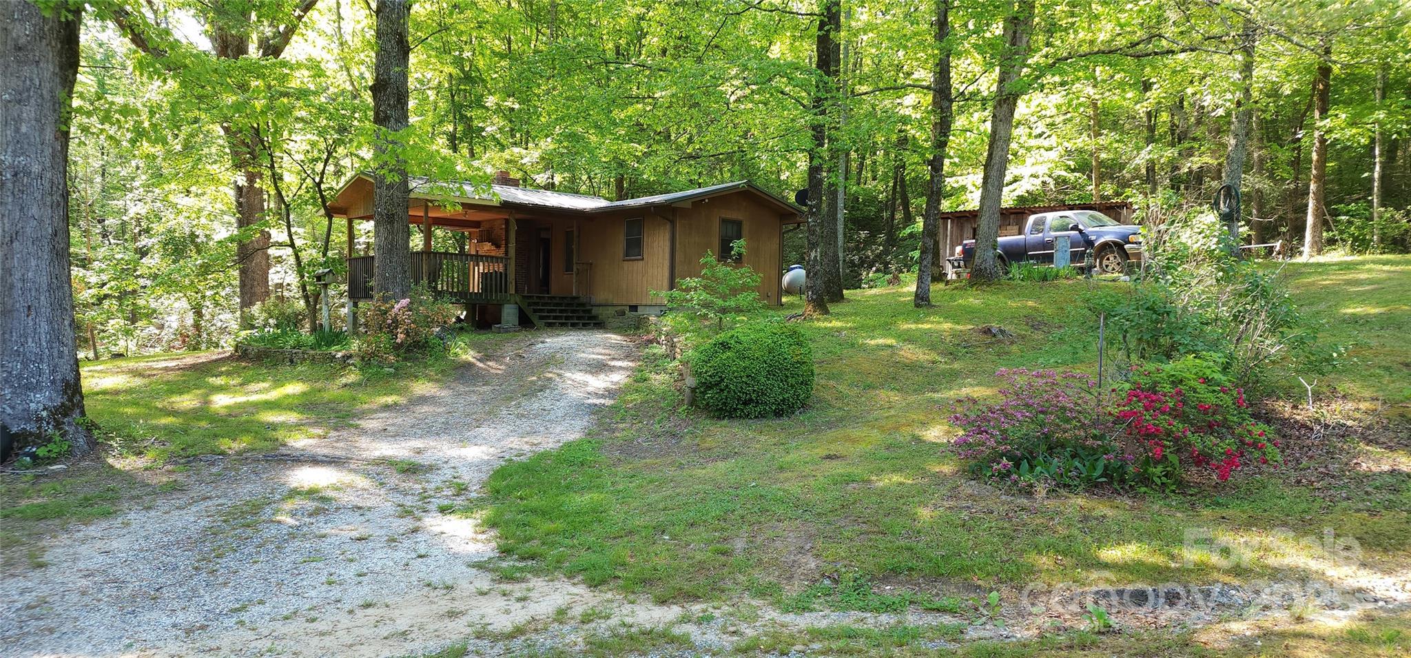563 Burgess Road