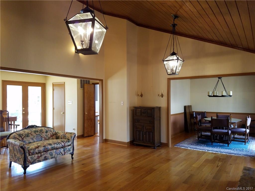 River Hills - Residential