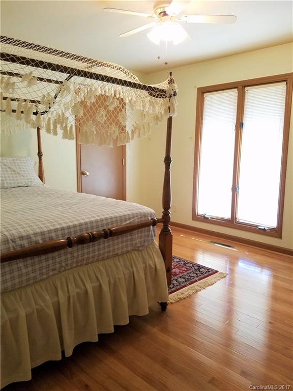 River Hills - Residential