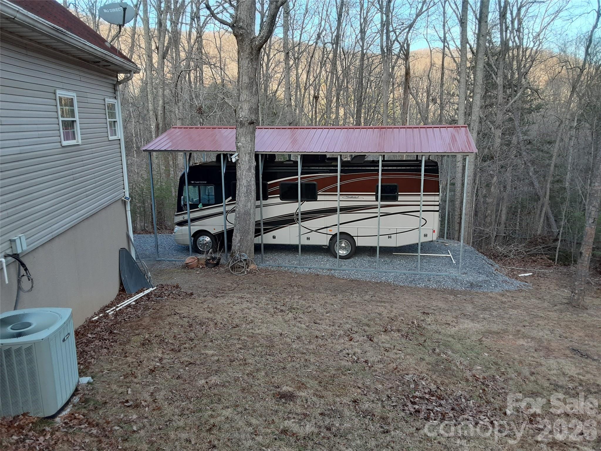 31 Reeds Creek Road