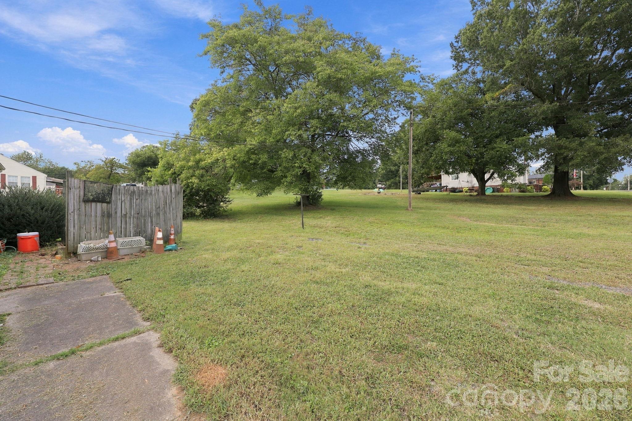 2204 W Main Street
