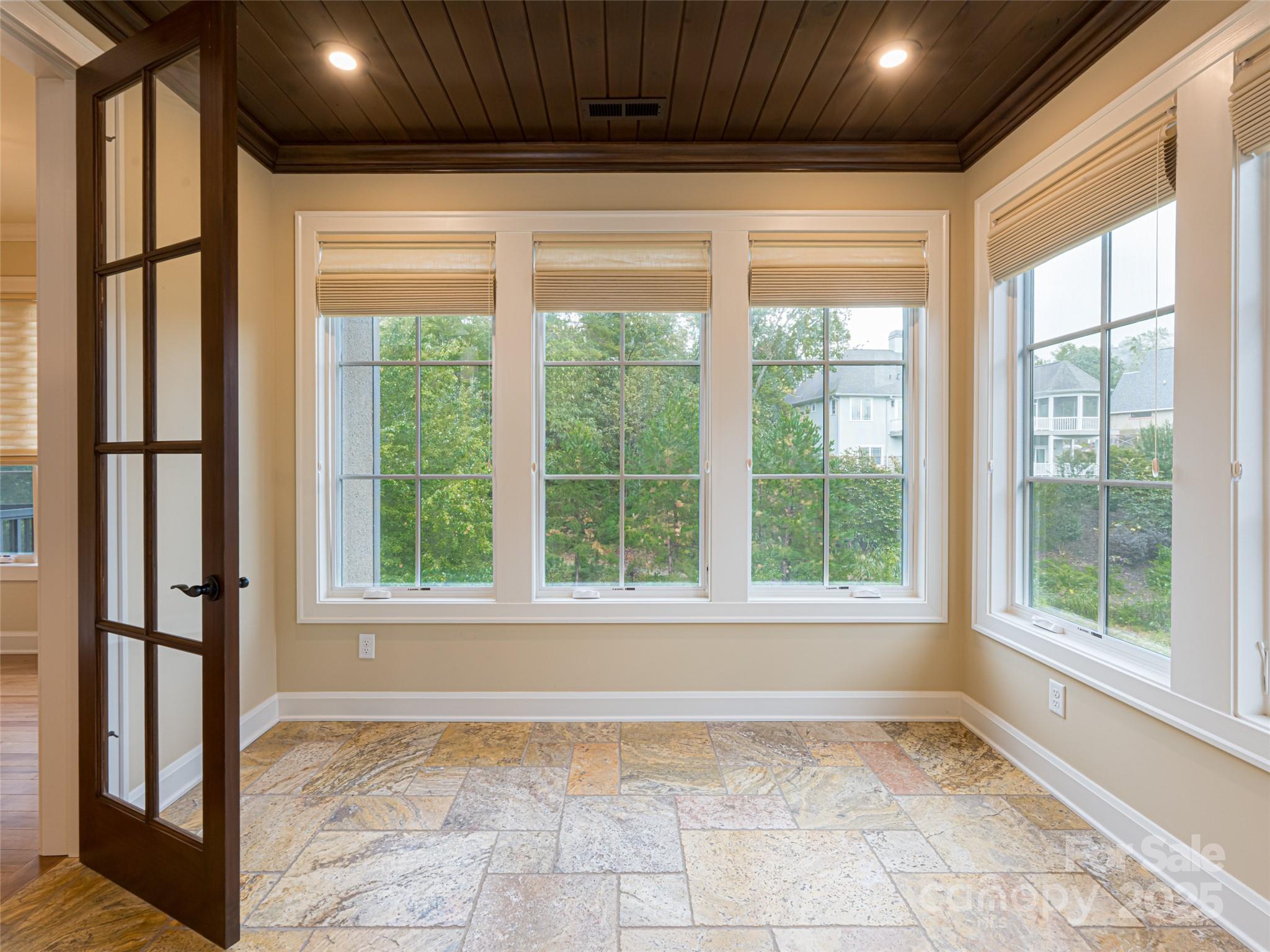 Thoms Estate - Residential