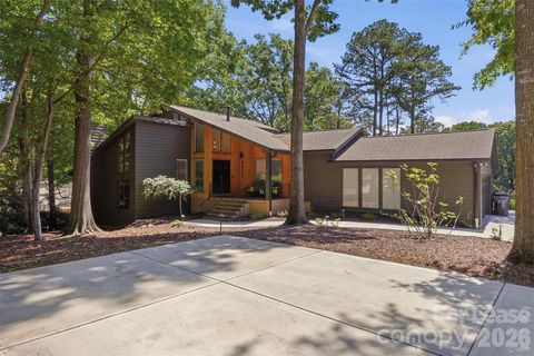 Photo of 3617 Smokerise Hill Drive, Charlotte, NC 28277 (MLS # 4380564)