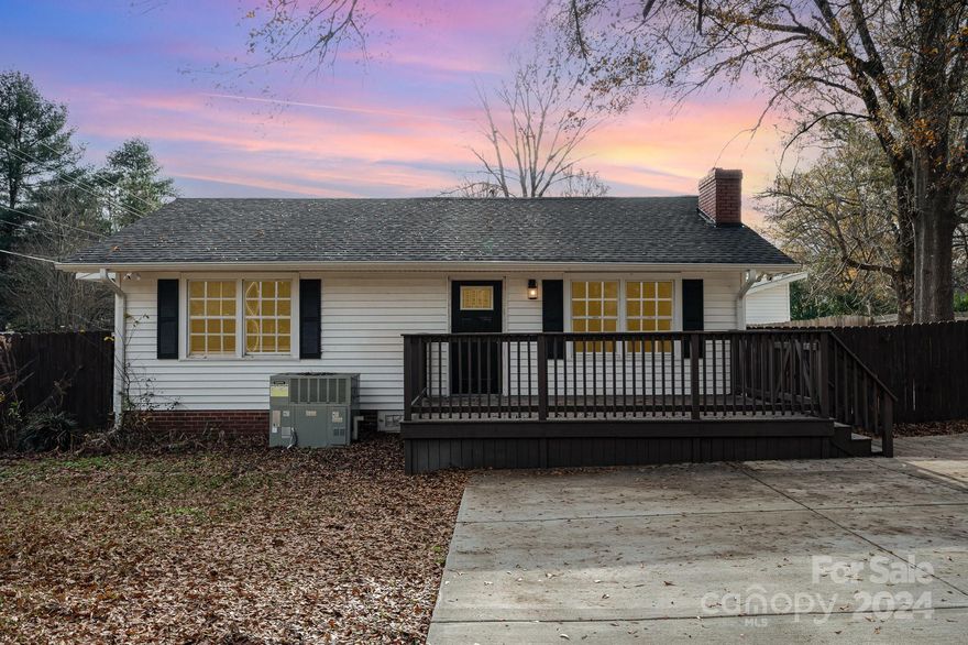 Welcome Home to this Cozy Updated Ranch Home with Level 1 Acre Fully Fenced-in Rear Yard and NO HOA!! This 3-Bed comes convenient with a Full Bath for each Bedroom. Owner has installed a new Concrete Driveway to provide plenty of parking.  Upgrades include a Tiled Shower and New Bathroom Vanities, Fully upgraded kitchen with new cabinets, New Counters, Tiled Backsplash and Stainless Appliances Appliances, New Tankless Hot Water Heater 2022, New Roof 2024, New HVAC 2024. Come take a look at this beautiful ranch home and Schedule your showing today.