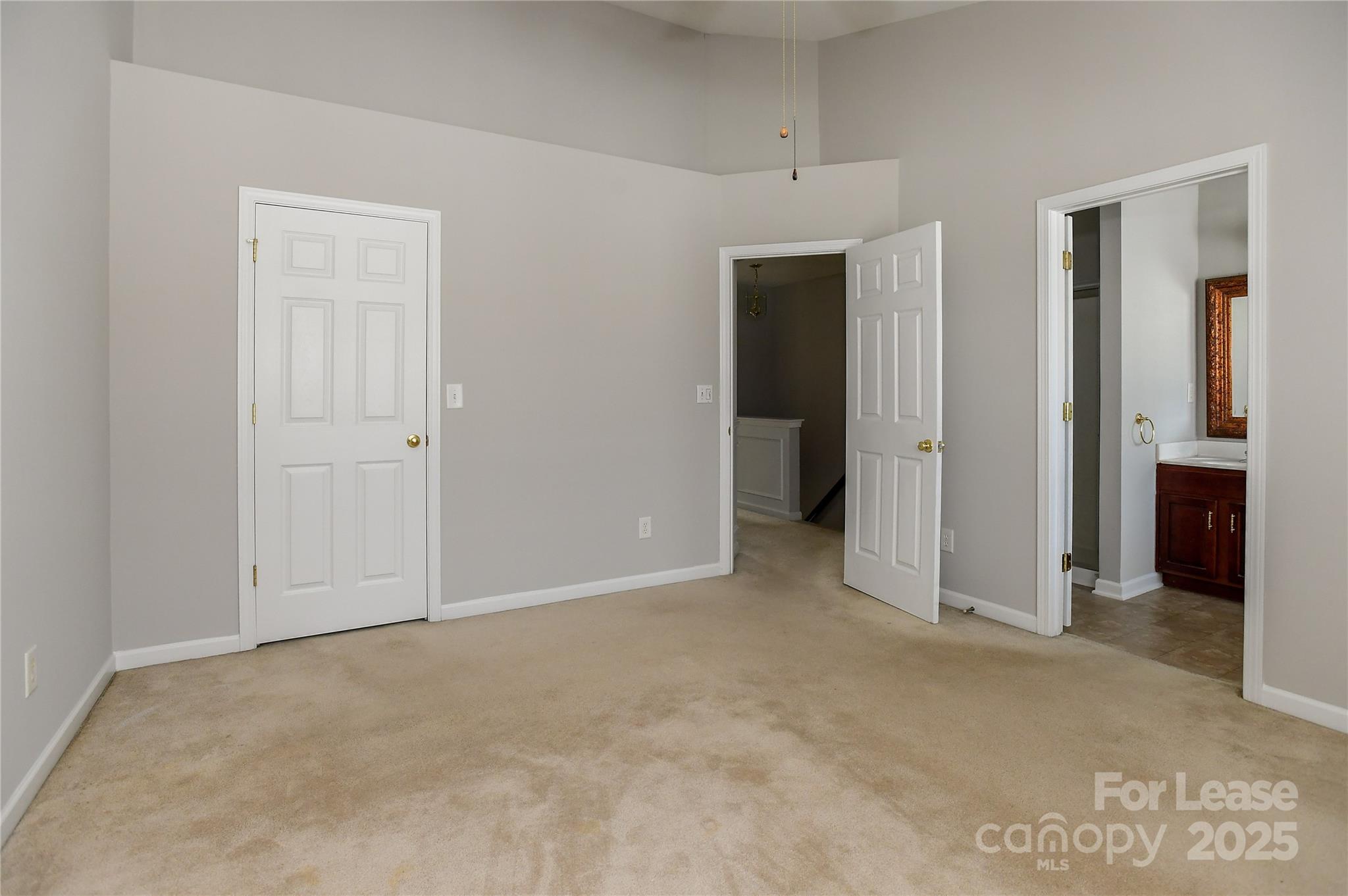 Riverfront - Residential Lease