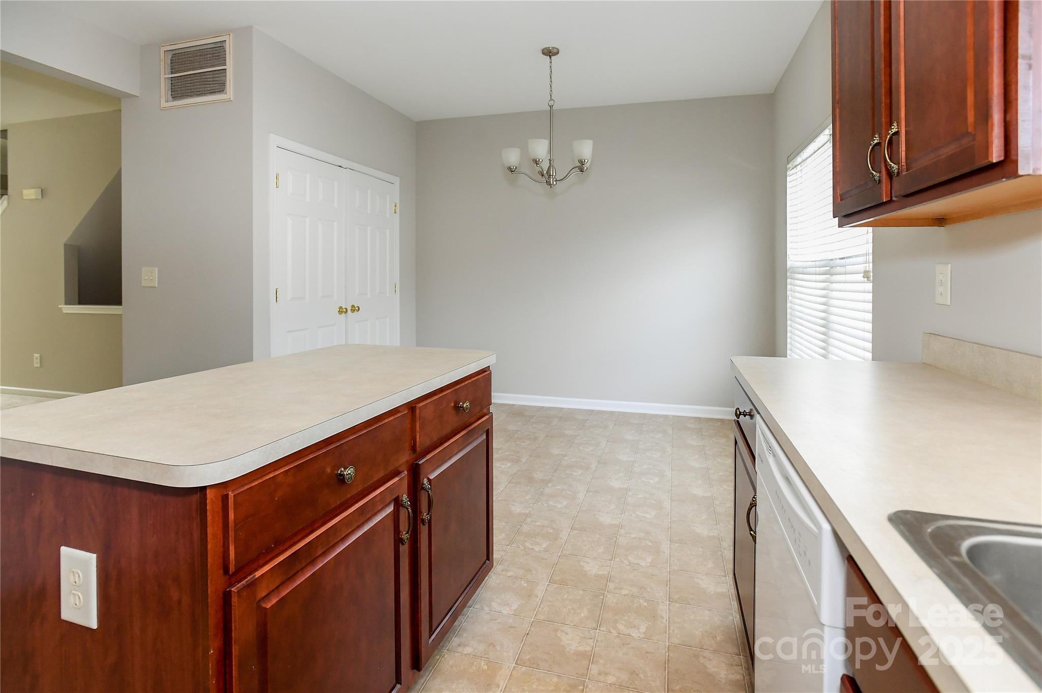 Riverfront - Residential Lease