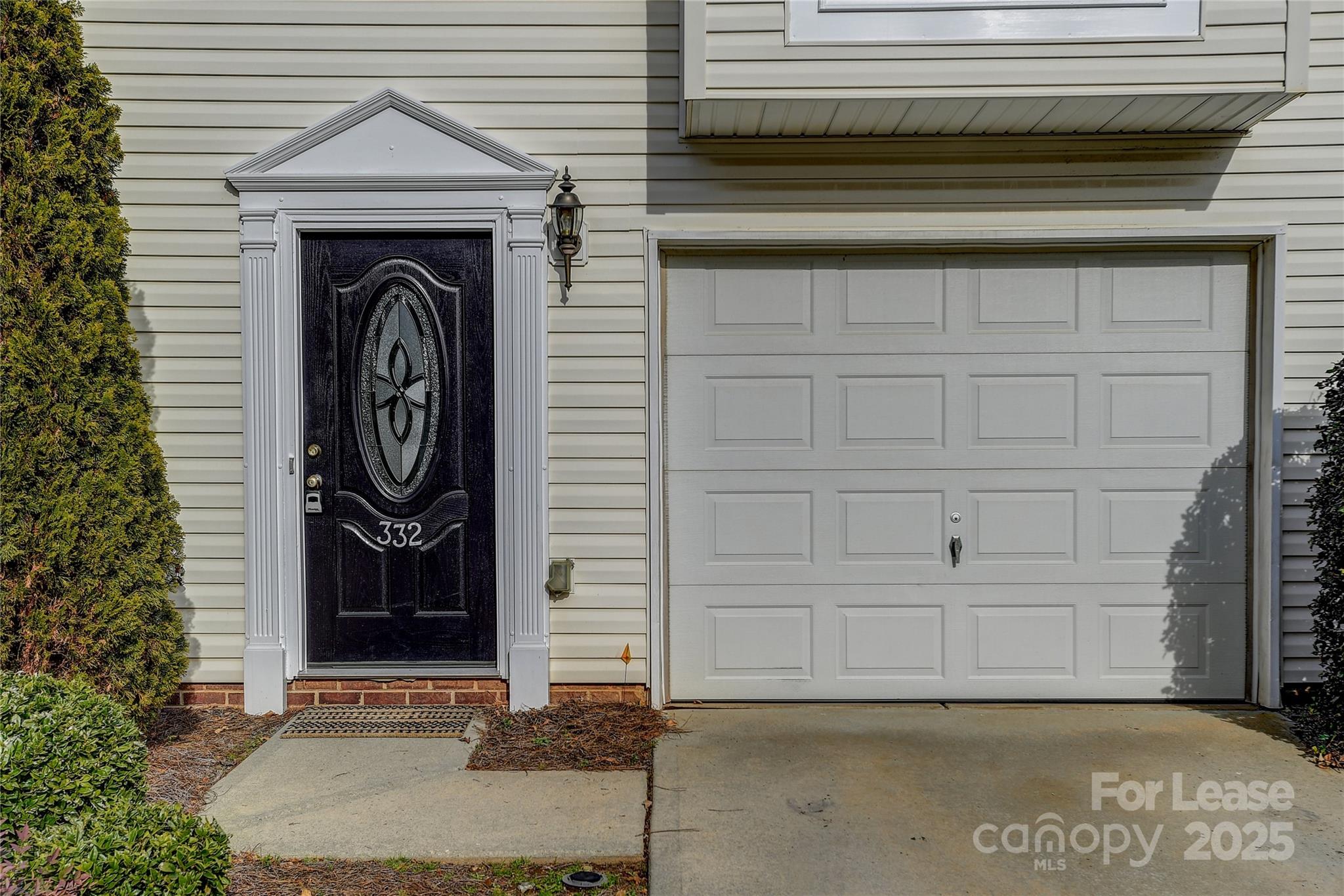 Riverfront - Residential Lease