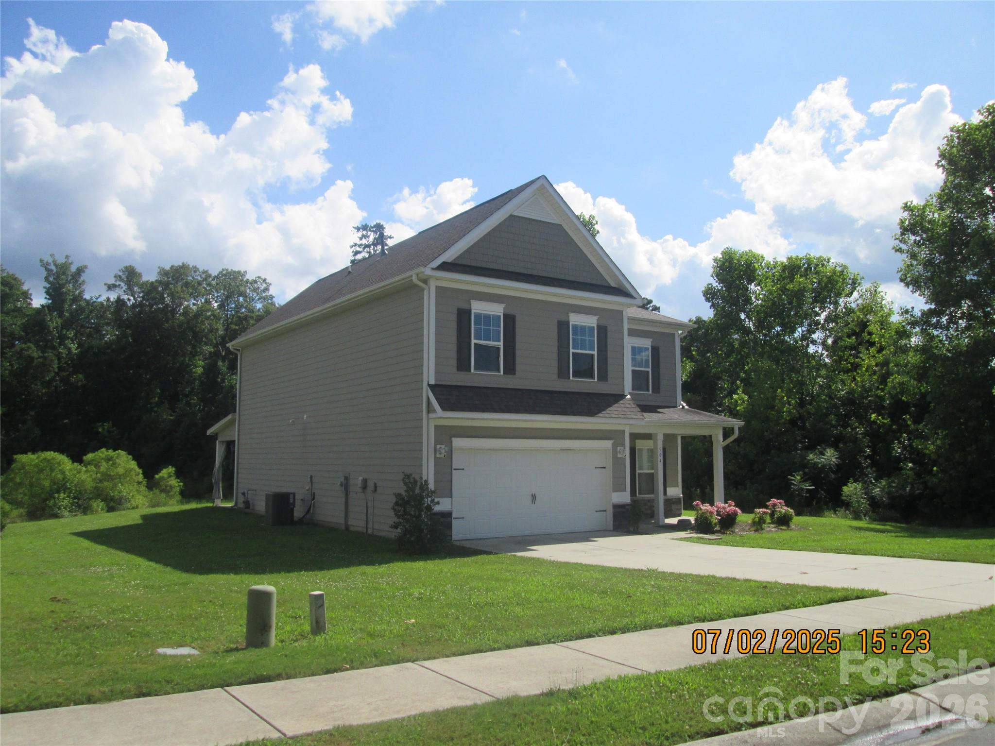 504 Stone River Parkway