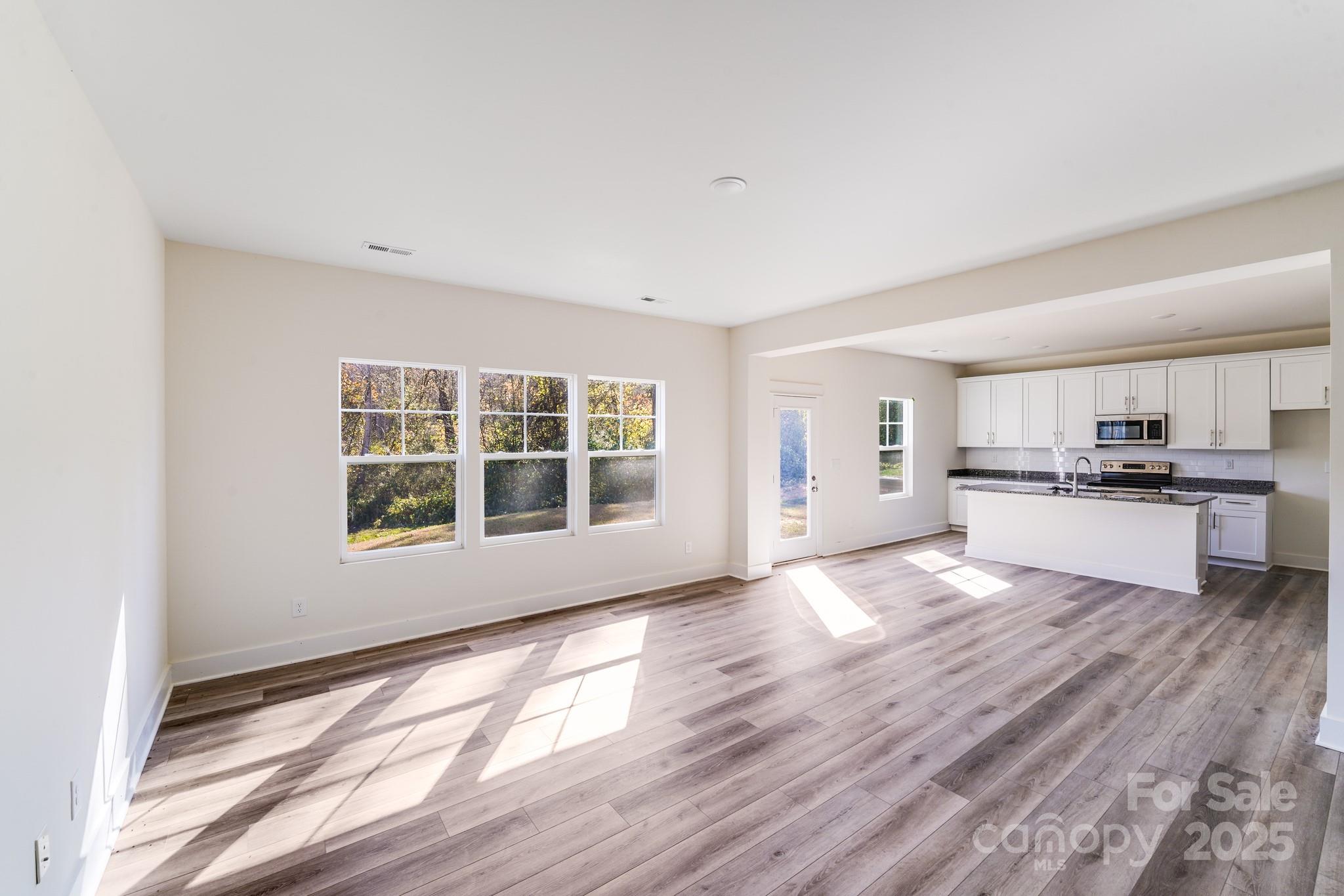 Sanders Ridge - Residential