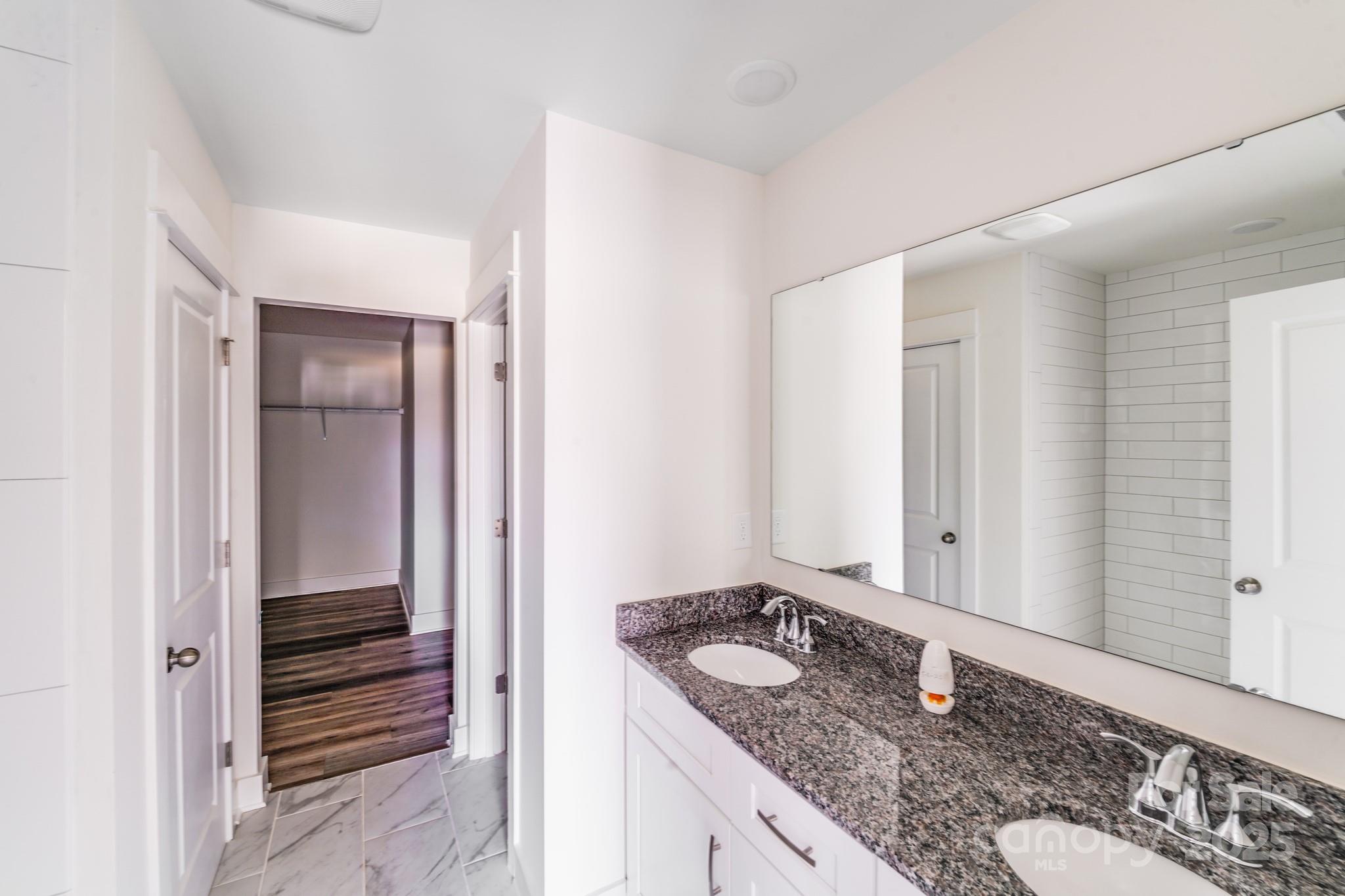 Sanders Ridge - Residential