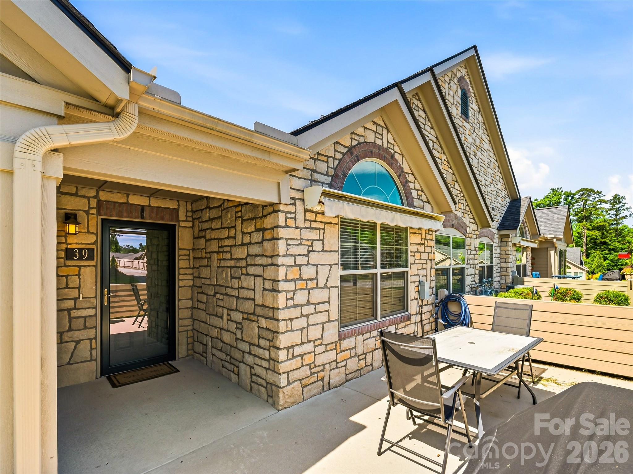 39 Braeburn Way