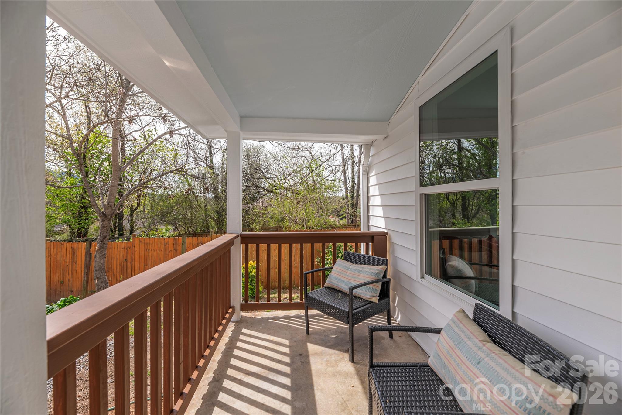 5 White Avenue