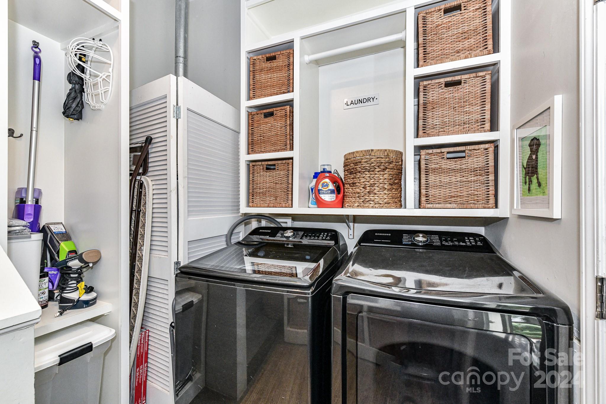 Beverly Woods - Residential