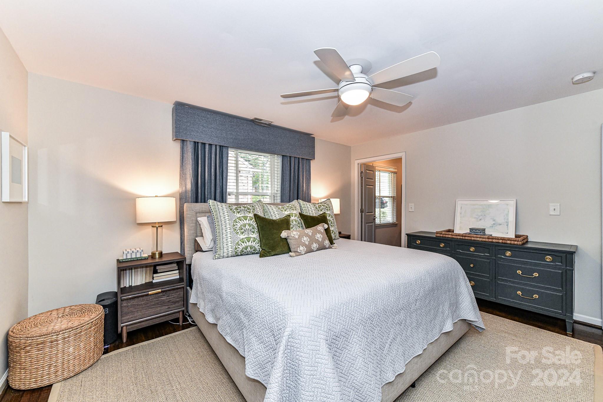 Beverly Woods - Residential