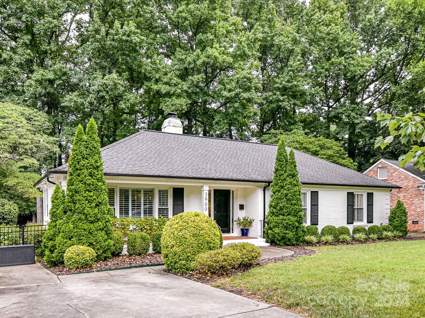 Beverly Woods - Residential